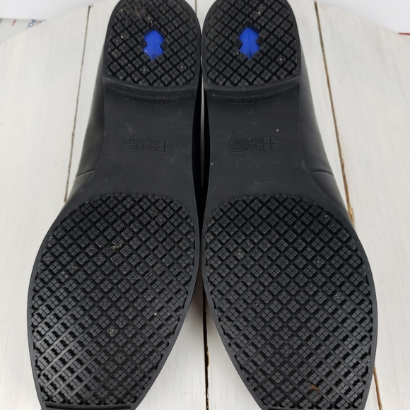 Shoes For Crews Shoes 4gap Shoes For Crews 55315 Reese Flats Poshmark